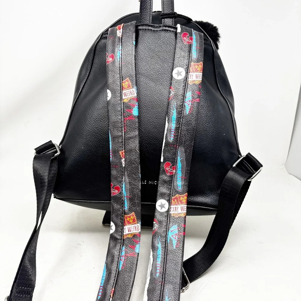 Danielle Nicole Disney Cruella De Vil Look‎ Fabulous Mini Backpack Black White - Picture 7 of 15